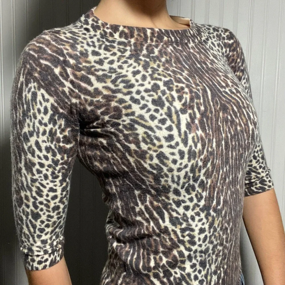 Y2K JCrew Fitted Cheetah Print 100% Merino Wool Leopard Print 2000s Sweater - S